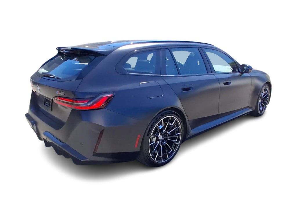 Thumbnail: 2026 BMW M5 - 18