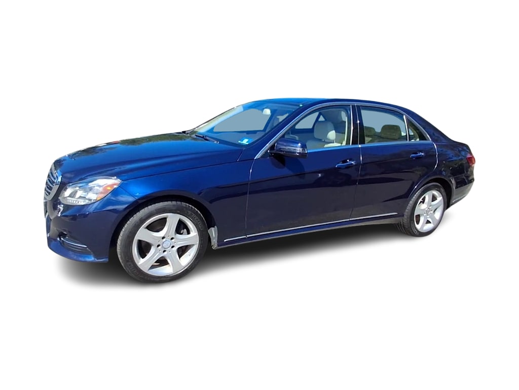 Thumbnail: 2015 Mercedes-Benz E-Class - 3