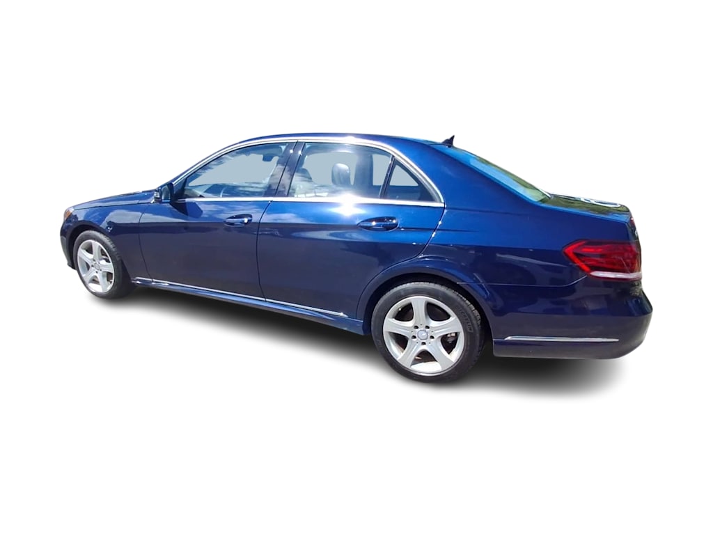 Thumbnail: 2015 Mercedes-Benz E-Class - 18