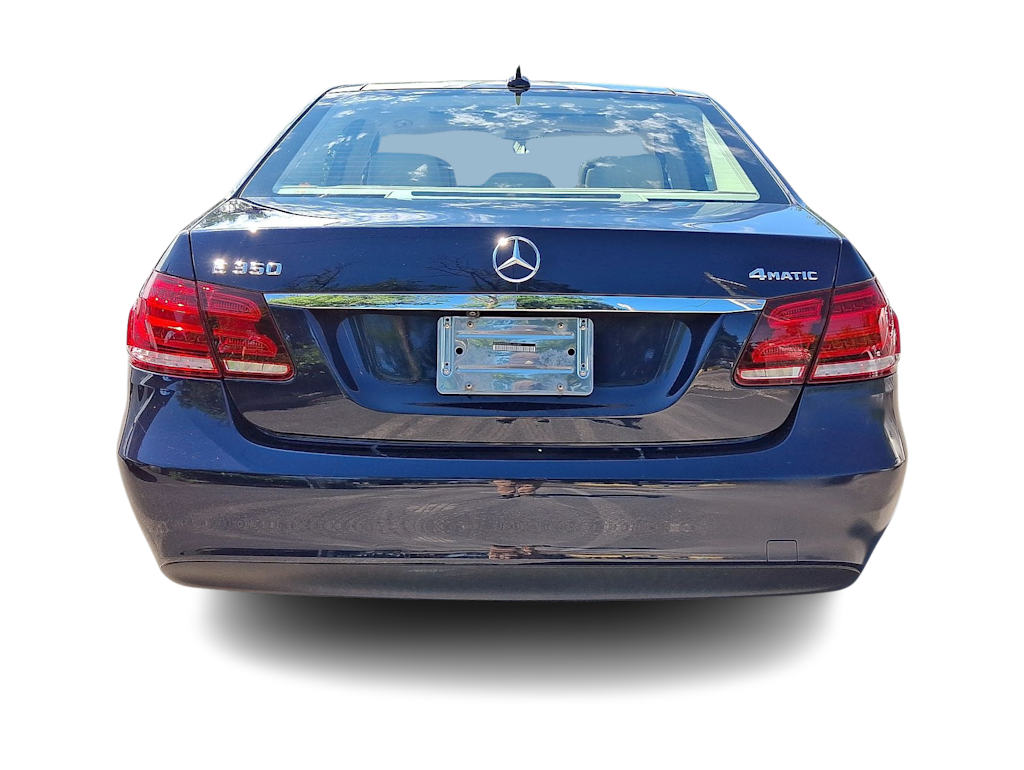 Thumbnail: 2015 Mercedes-Benz E-Class - 31