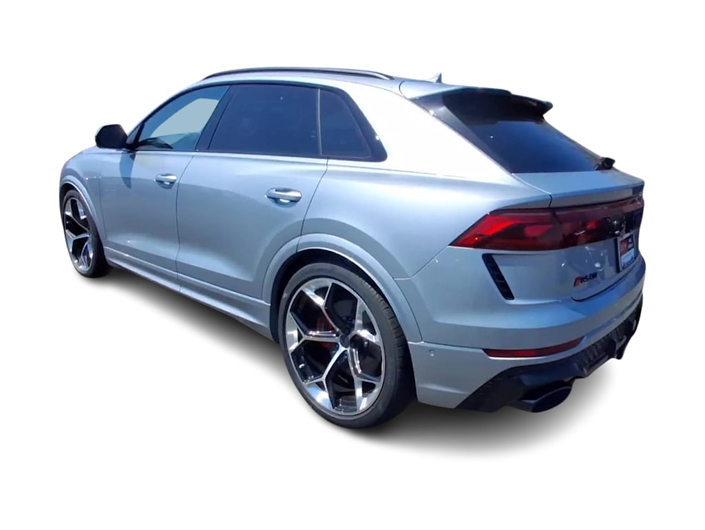 Thumbnail: 2026 Audi RS Q8 - 4