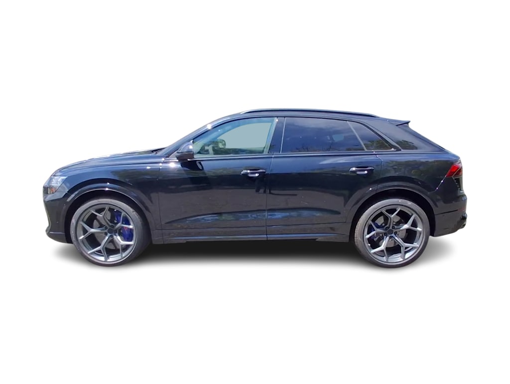 Thumbnail: 2026 Audi RS Q8 - 15