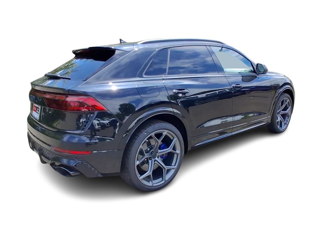 Thumbnail: 2026 Audi RS Q8 - 16