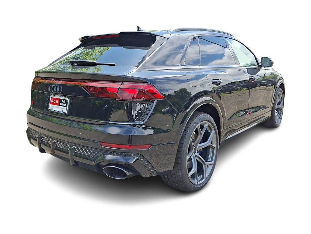 Thumbnail: 2026 Audi RS Q8 - 21