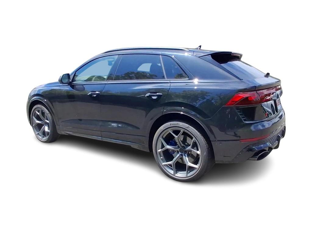 Thumbnail: 2026 Audi RS Q8 - 4