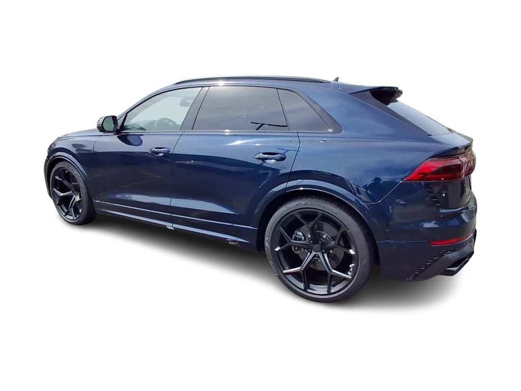 Thumbnail: 2026 Audi RS Q8 - 4
