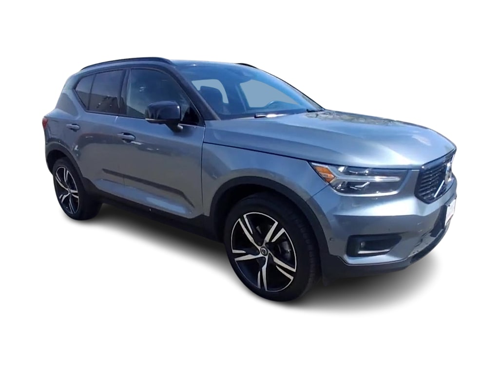 Thumbnail: 2019 Volvo XC40 - 15