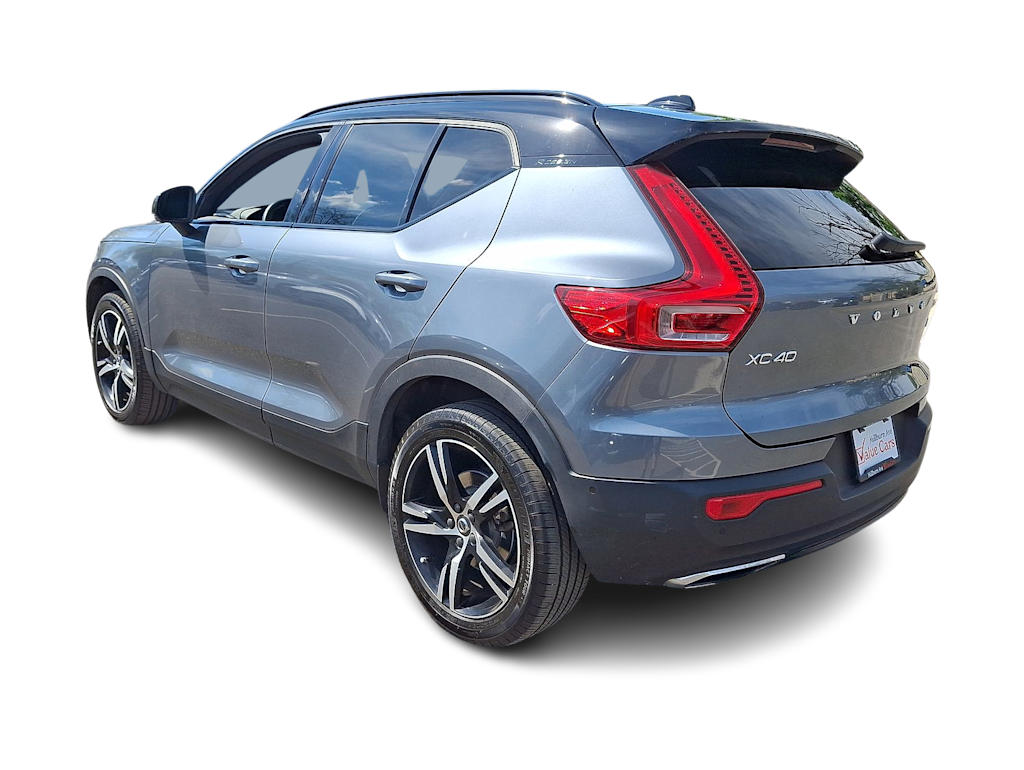 Thumbnail: 2019 Volvo XC40 - 24