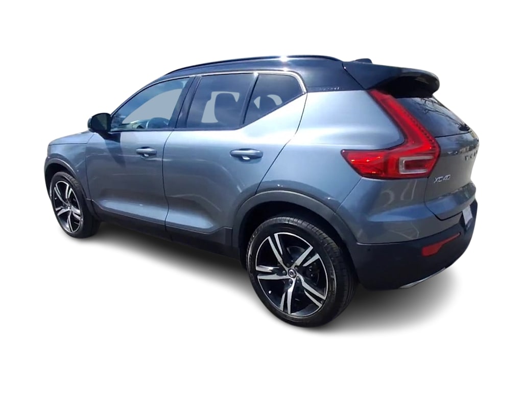 Thumbnail: 2019 Volvo XC40 - 4