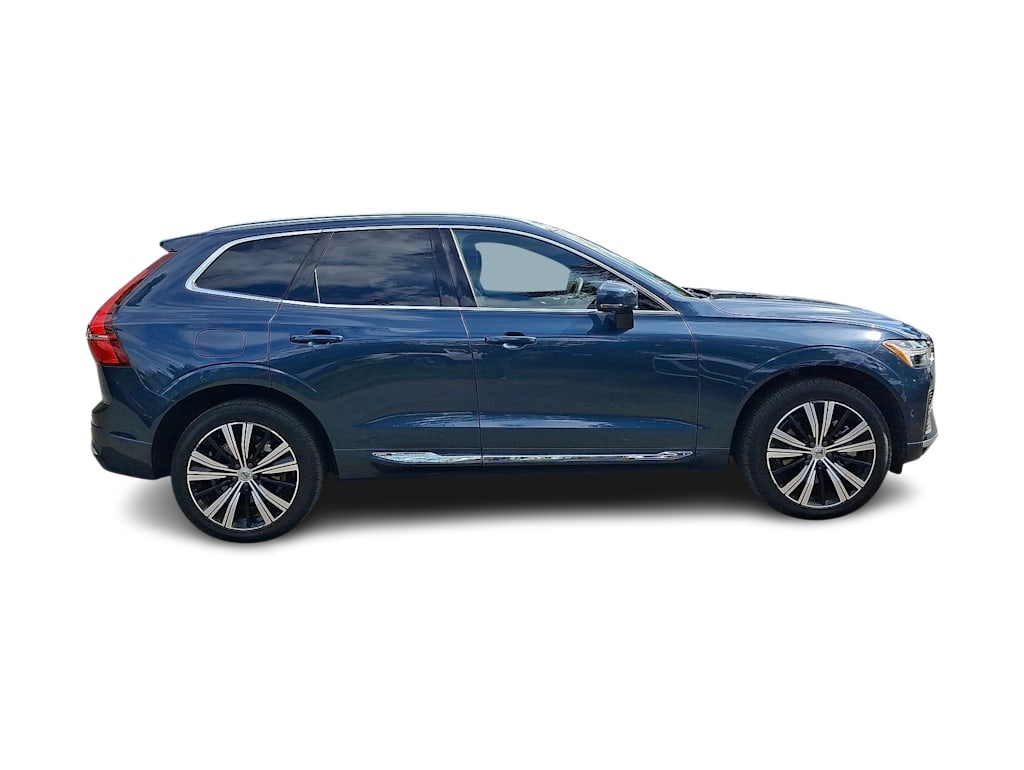 Thumbnail: 2023 Volvo XC60 - 33