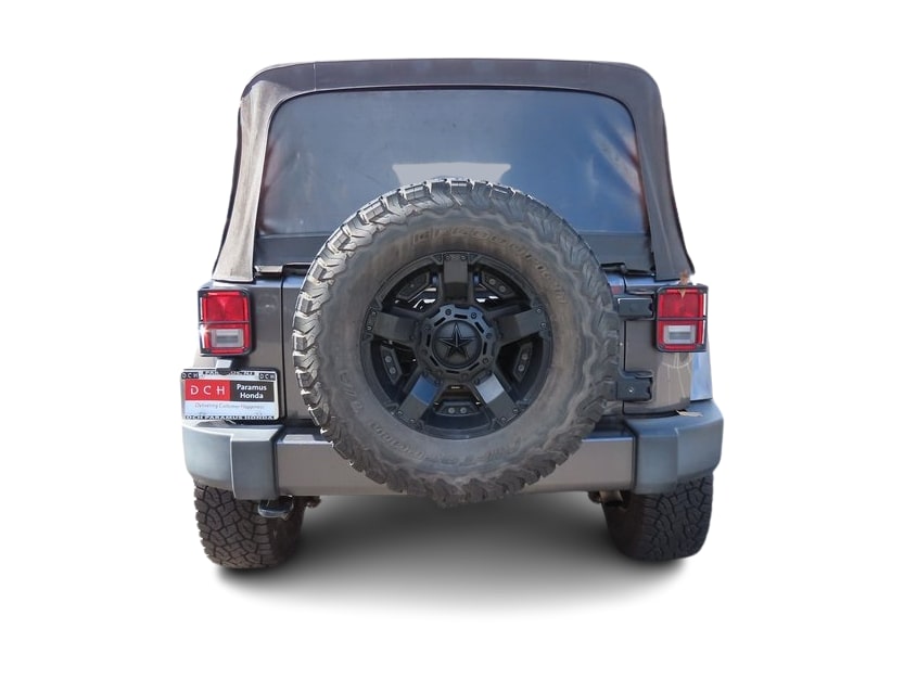 Thumbnail: 2016 Jeep Wrangler - 5