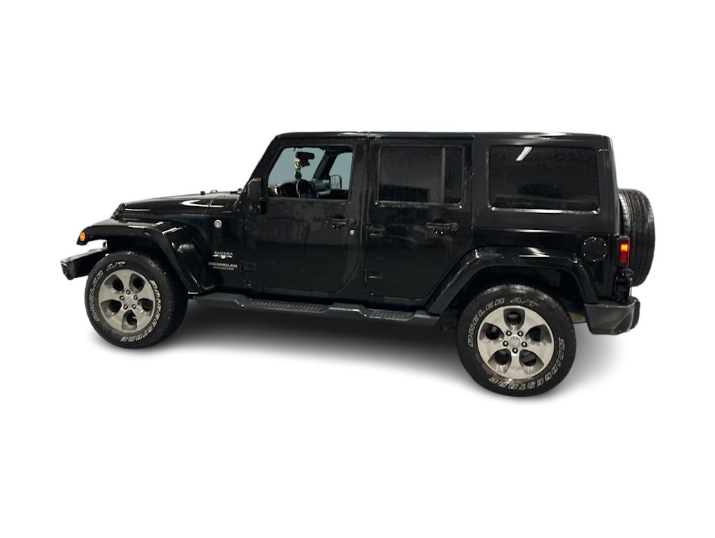 Thumbnail: 2017 Jeep Wrangler - 18