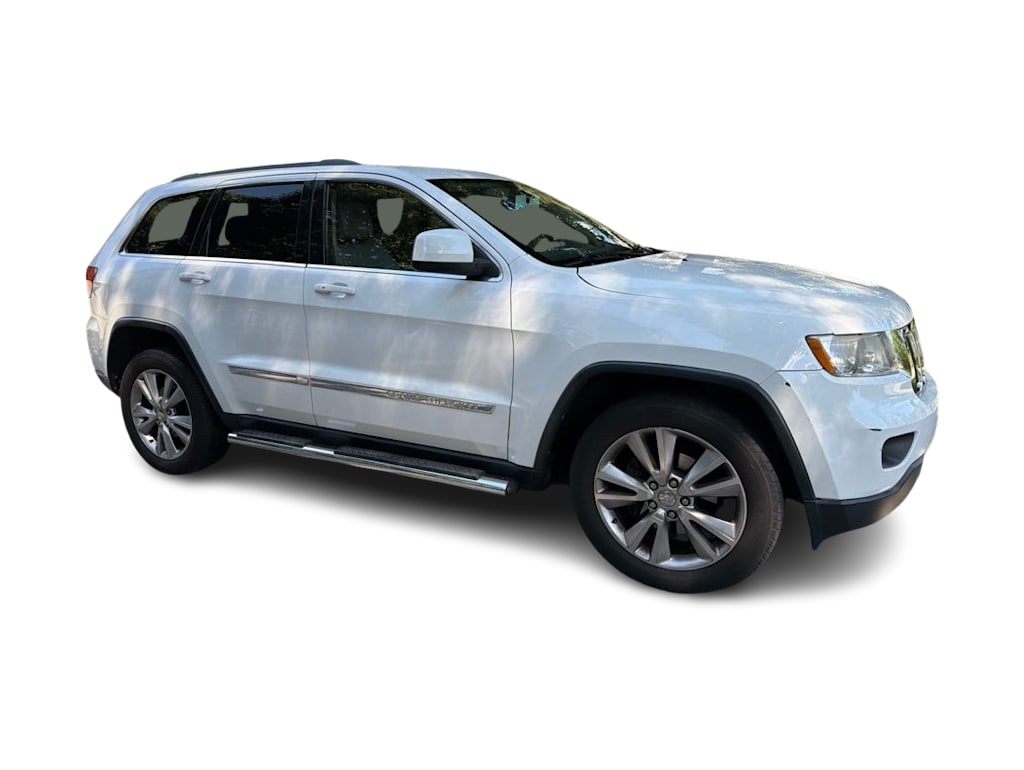Thumbnail: 2013 Jeep Grand Cherokee - 9
