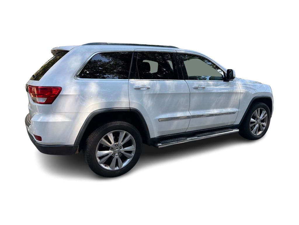 Thumbnail: 2013 Jeep Grand Cherokee - 7