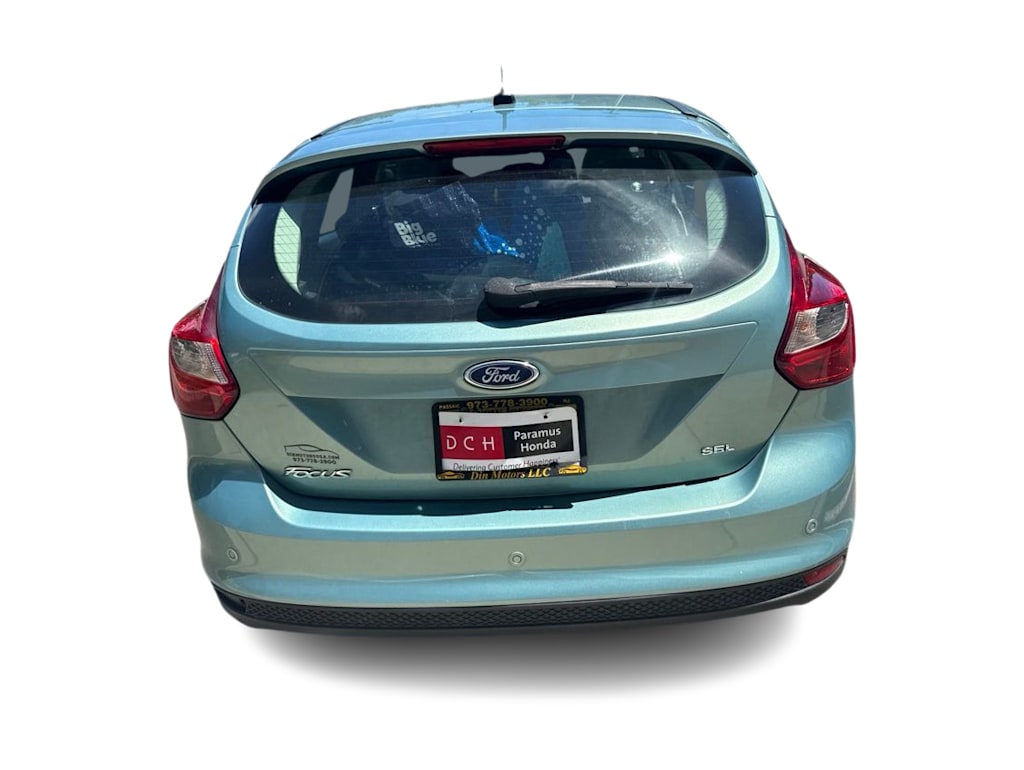 Thumbnail: 2012 Ford Focus - 21