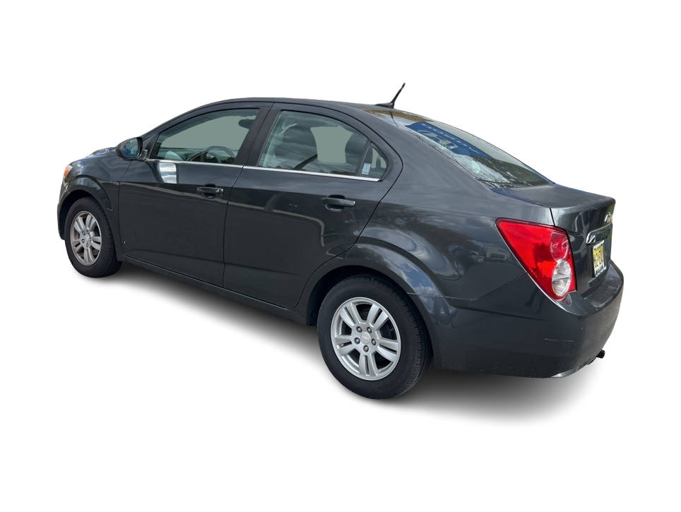 Thumbnail: 2014 Chevrolet Sonic - 4