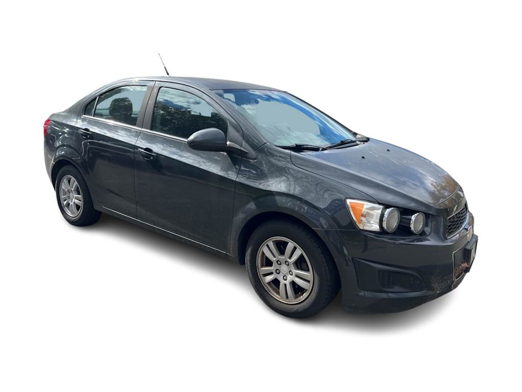 Thumbnail: 2014 Chevrolet Sonic - 10