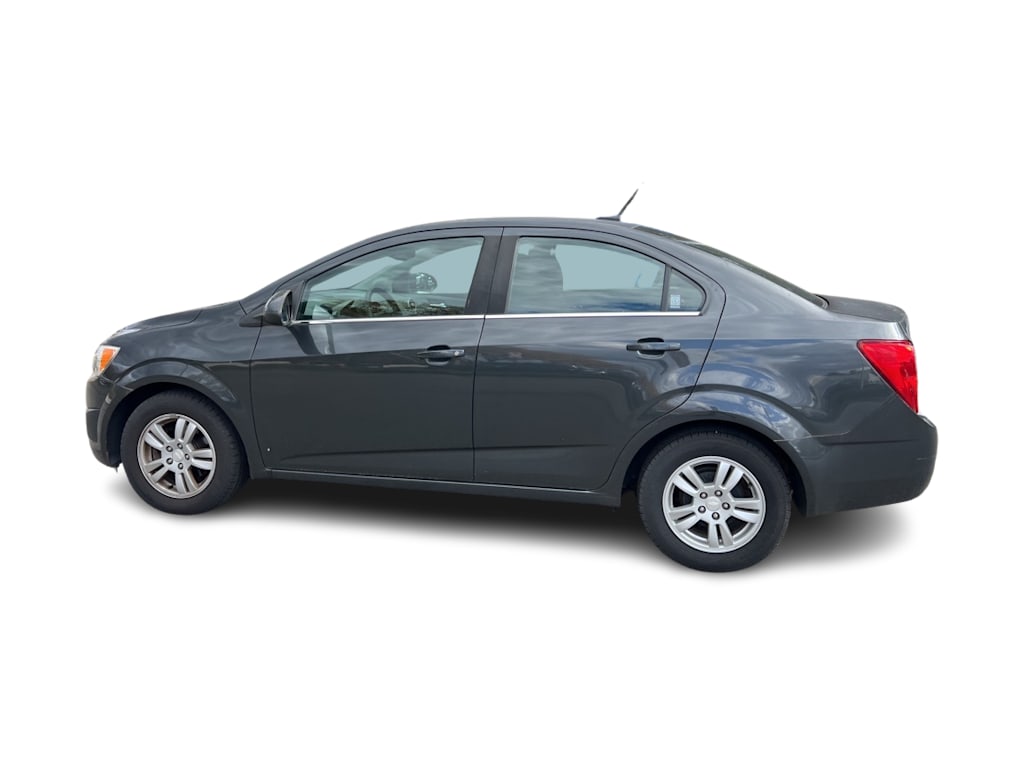 Thumbnail: 2014 Chevrolet Sonic - 12