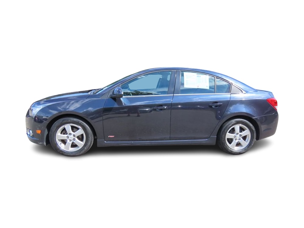 Thumbnail: 2014 Chevrolet Cruze - 3