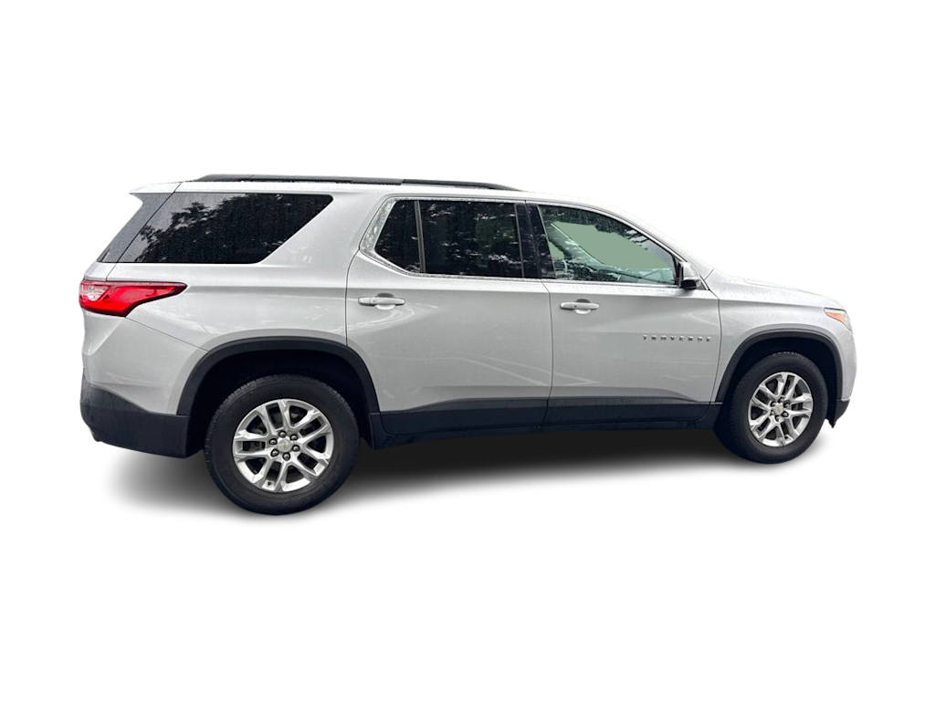 Thumbnail: 2019 Chevrolet Traverse - 19