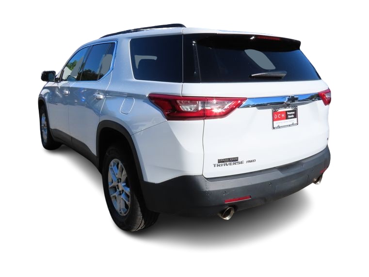 Thumbnail: 2020 Chevrolet Traverse - 3