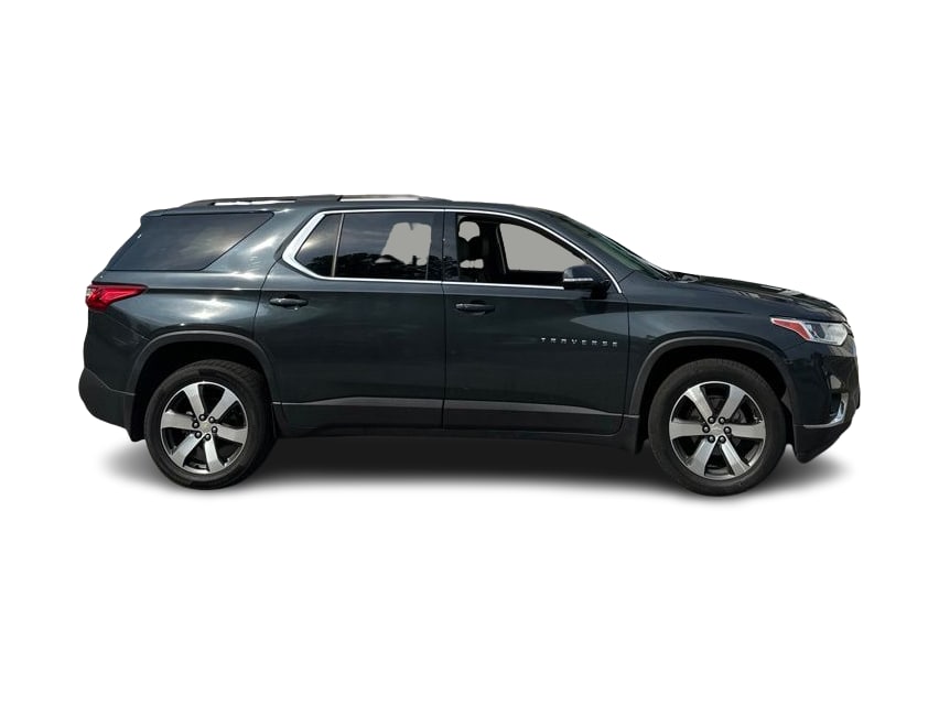 Thumbnail: 2020 Chevrolet Traverse - 16