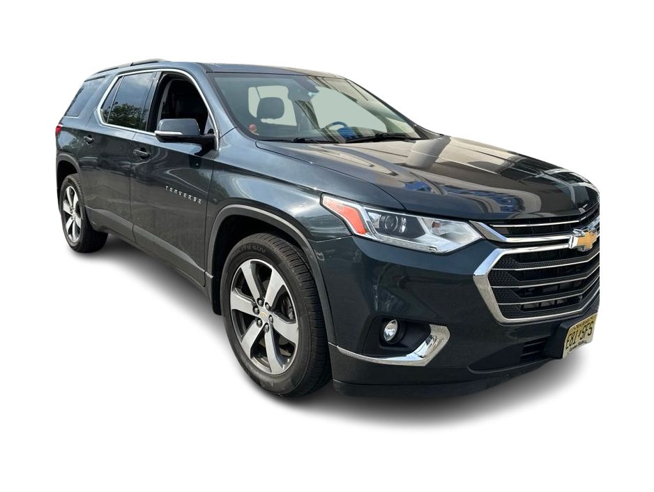 Thumbnail: 2020 Chevrolet Traverse - 10