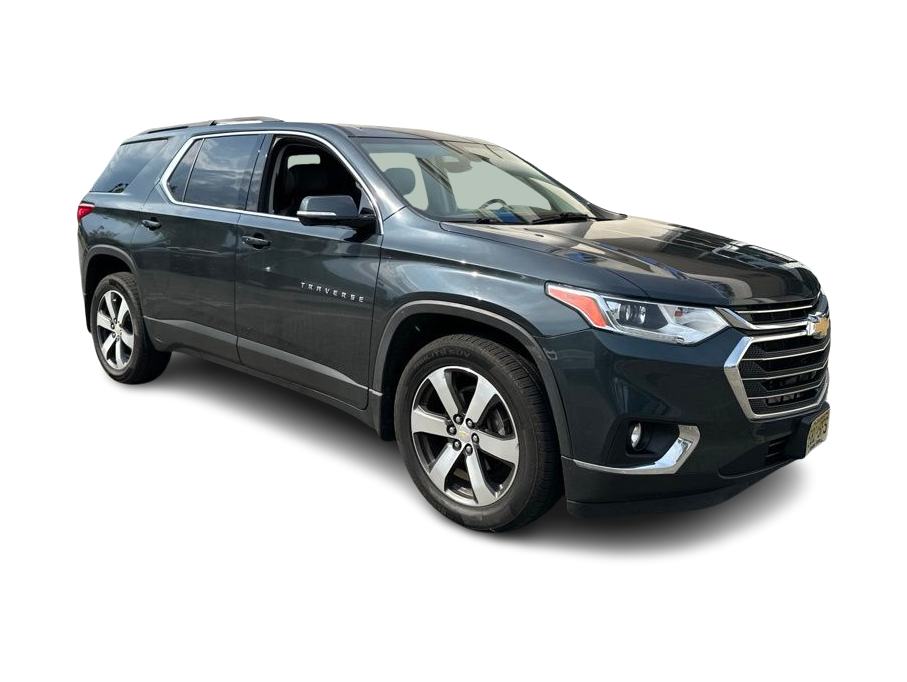 Thumbnail: 2020 Chevrolet Traverse - 11