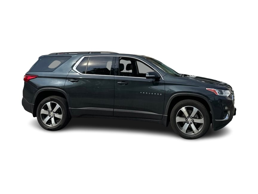 Thumbnail: 2020 Chevrolet Traverse - 15