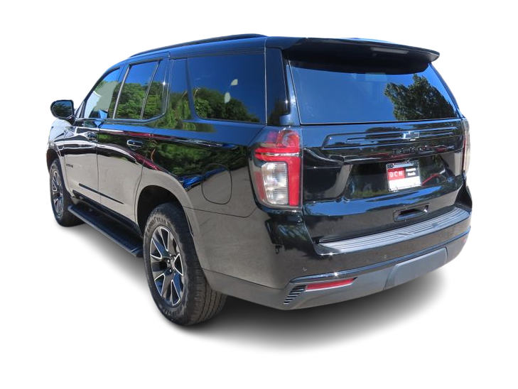 Thumbnail: 2023 Chevrolet Tahoe - 3