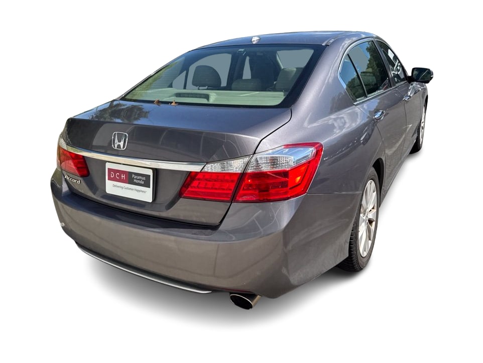 Thumbnail: 2015 Honda Accord - 17