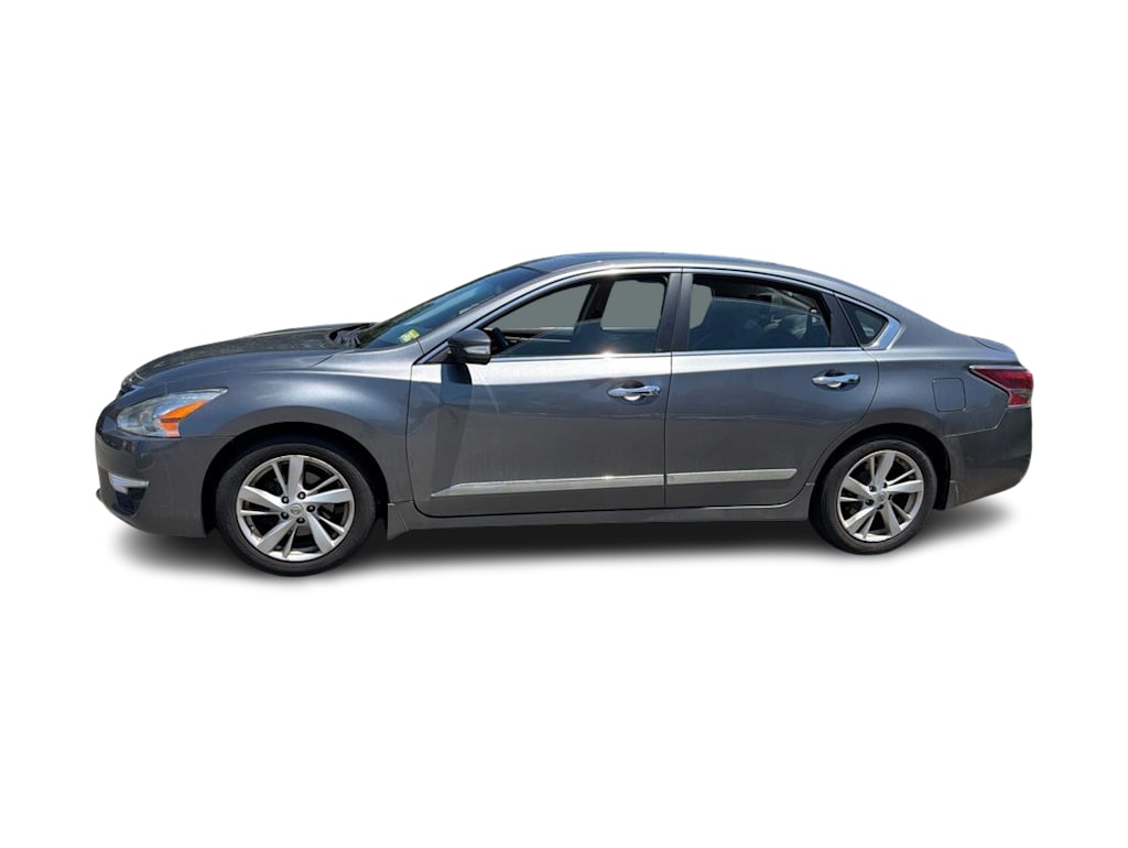 Thumbnail: 2015 Nissan Altima - 11