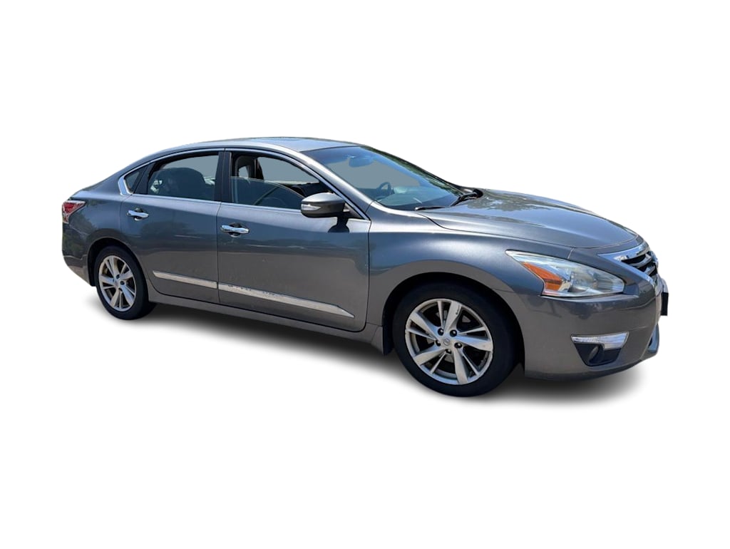 Thumbnail: 2015 Nissan Altima - 19