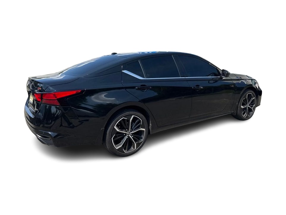 Thumbnail: 2024 Nissan Altima - 19
