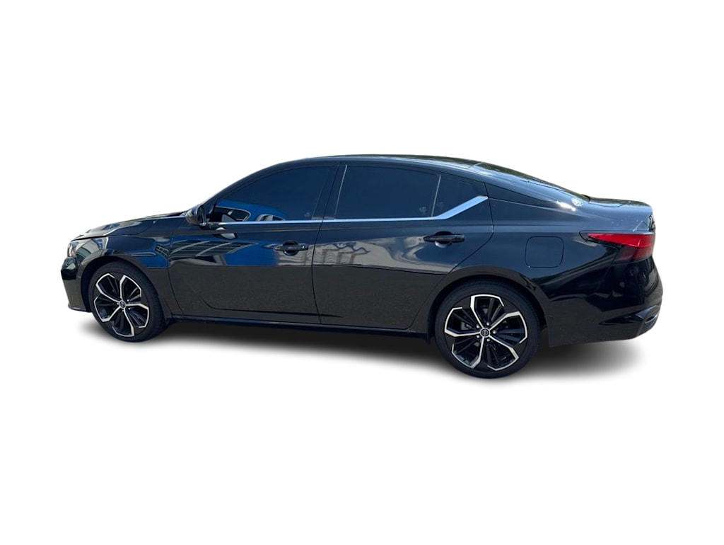 Thumbnail: 2024 Nissan Altima - 3