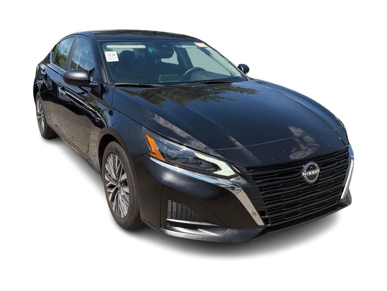 Thumbnail: 2025 Nissan Altima - 22