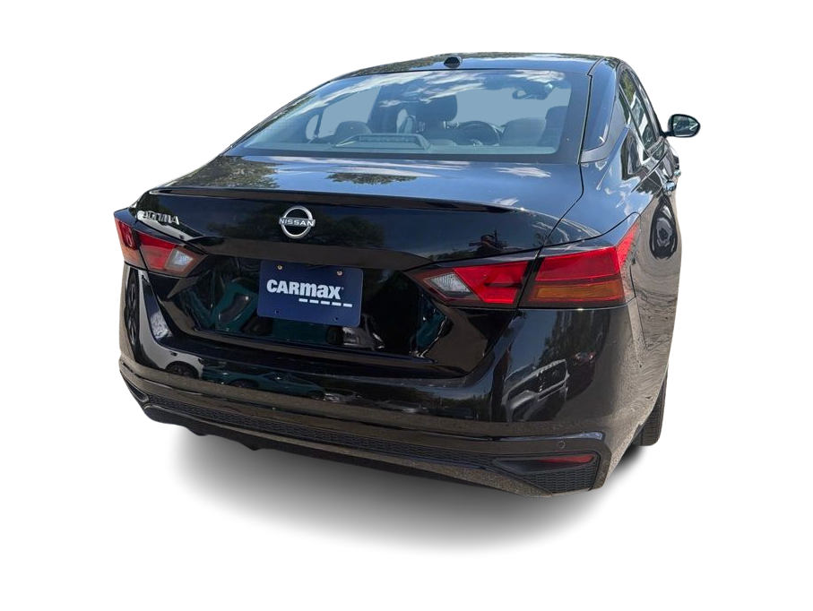 Thumbnail: 2025 Nissan Altima - 5