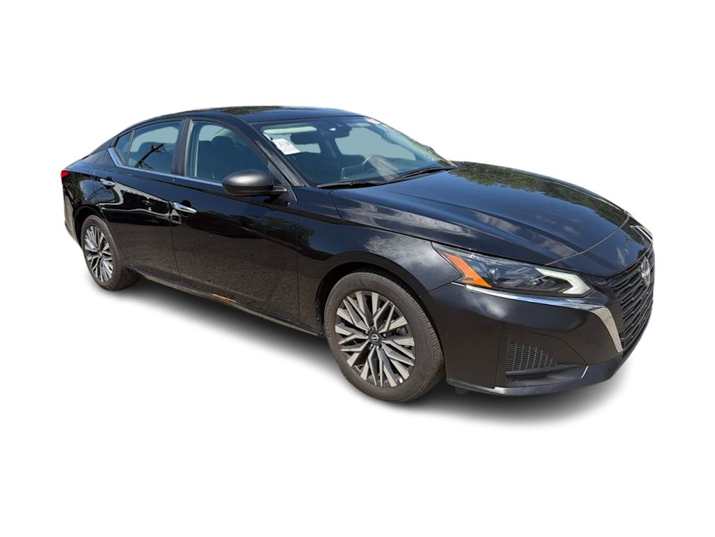 Thumbnail: 2025 Nissan Altima - 20