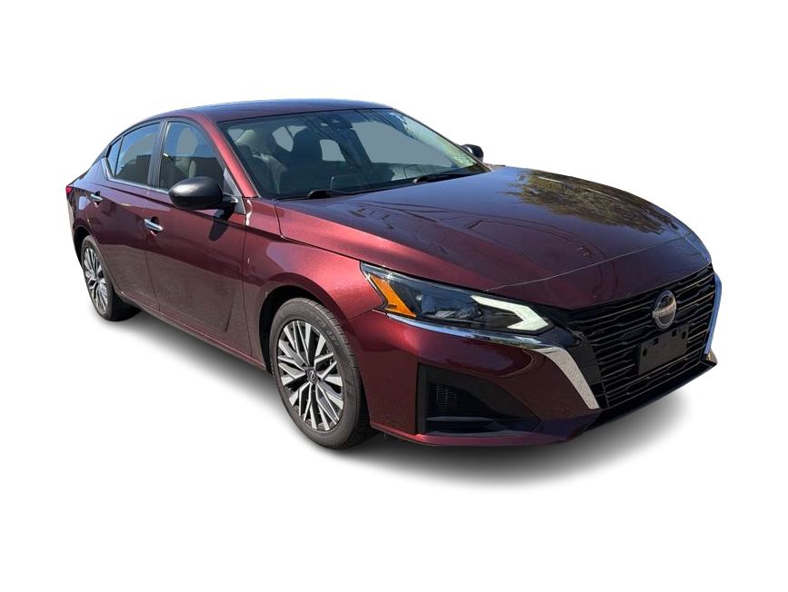 Thumbnail: 2024 Nissan Altima - 20