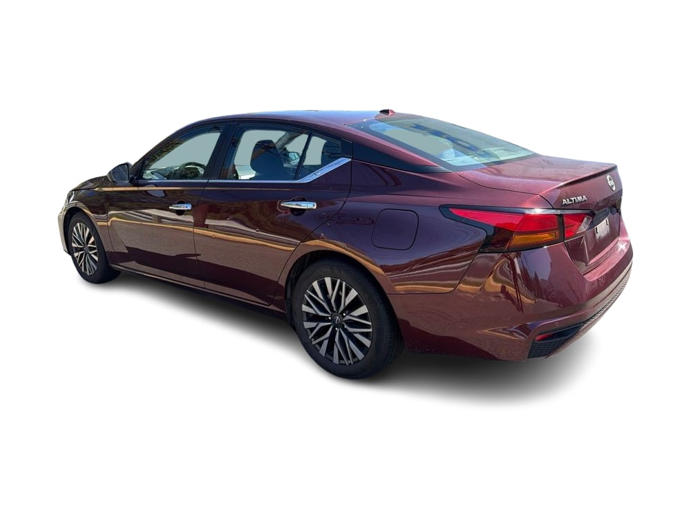 Thumbnail: 2024 Nissan Altima - 3