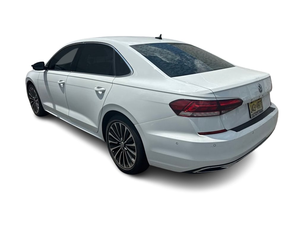 Thumbnail: 2022 Volkswagen Passat - 3