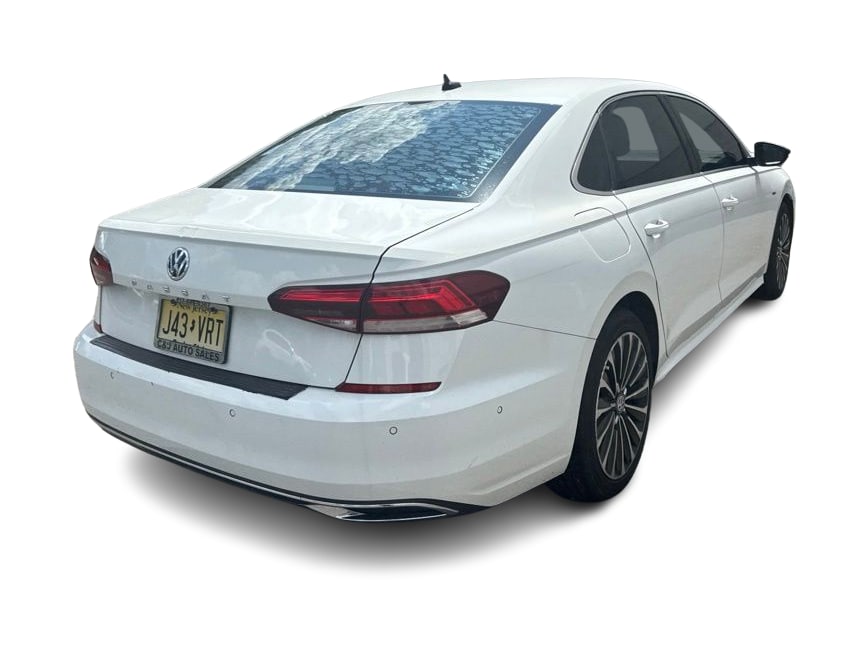 Thumbnail: 2022 Volkswagen Passat - 25