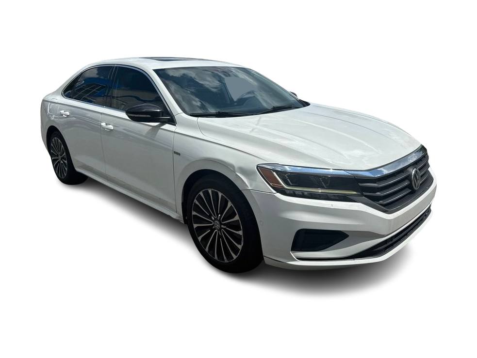 Thumbnail: 2022 Volkswagen Passat - 15