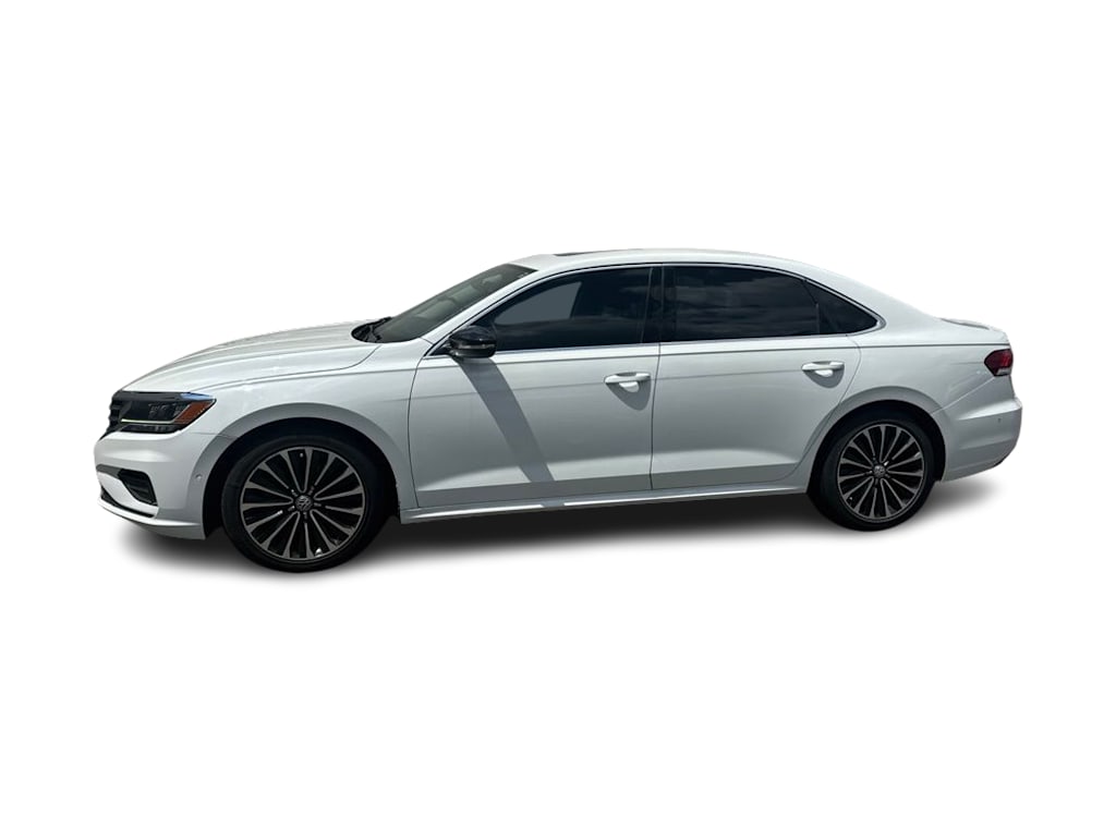 Thumbnail: 2022 Volkswagen Passat - 5
