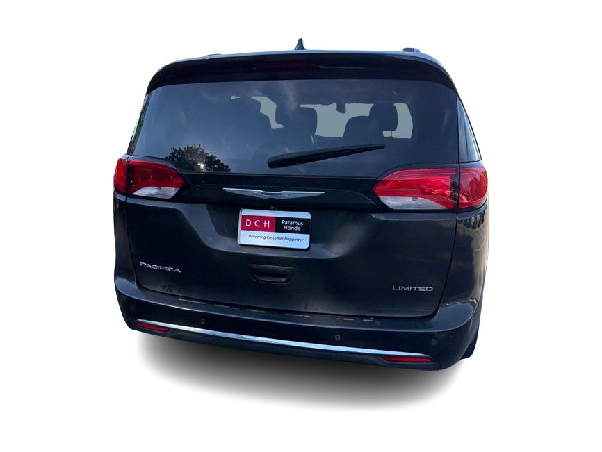Thumbnail: 2019 Chrysler Pacifica - 12