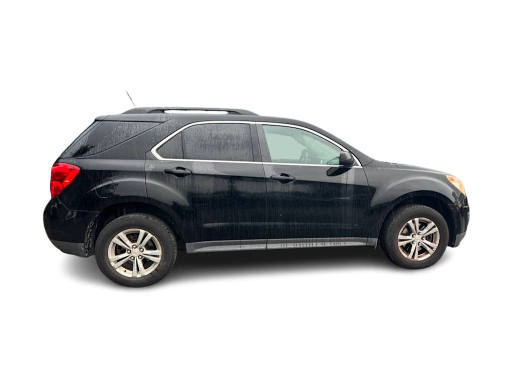 Thumbnail: 2011 Chevrolet Equinox - 17
