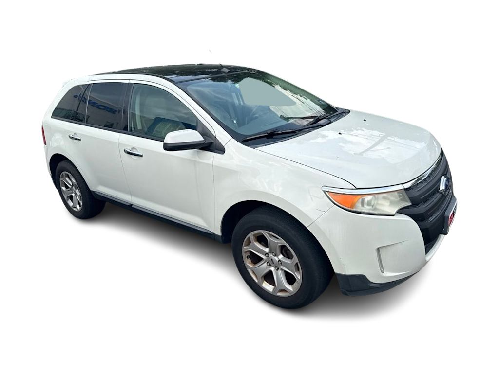 Thumbnail: 2011 Ford Edge - 15