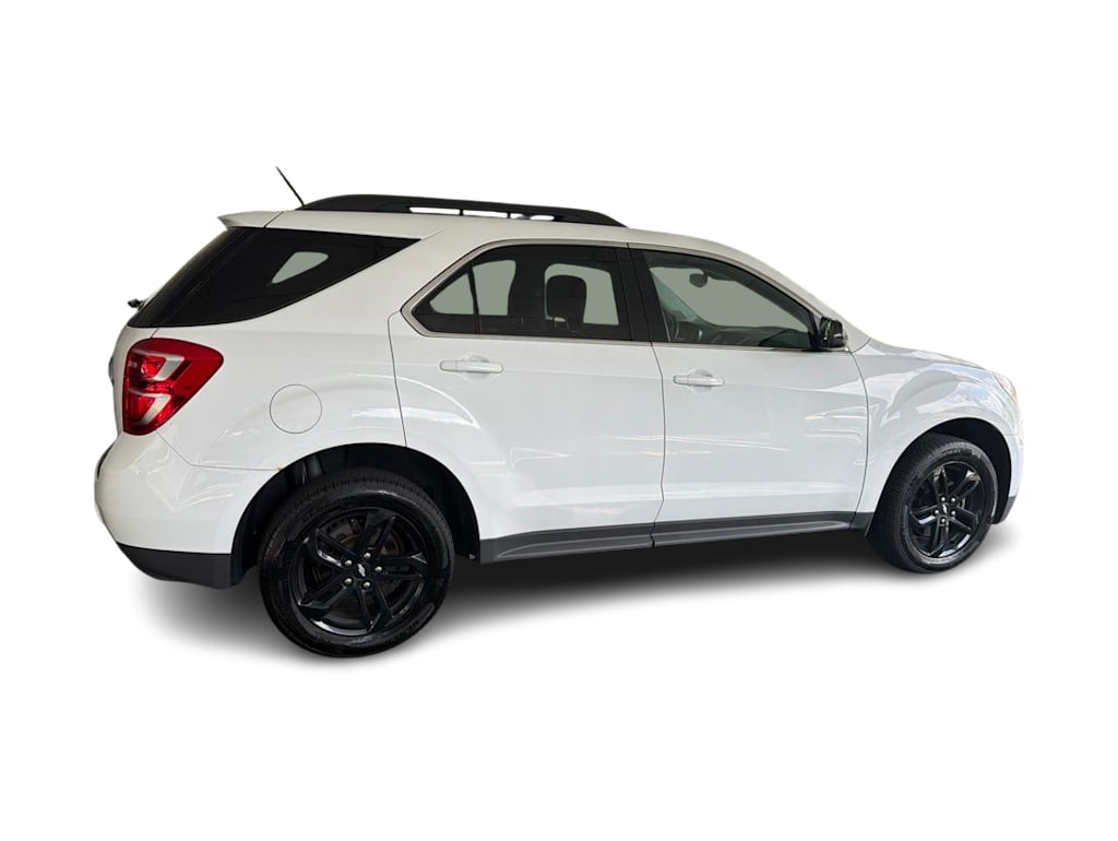 Thumbnail: 2017 Chevrolet Equinox - 15