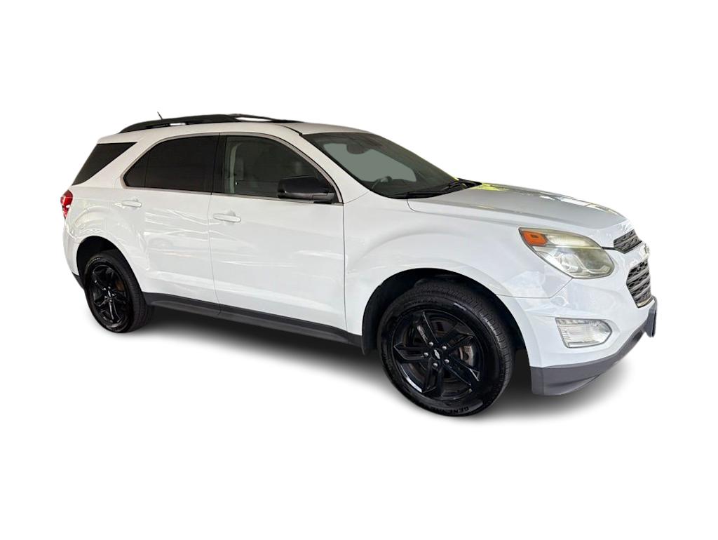 Thumbnail: 2017 Chevrolet Equinox - 17