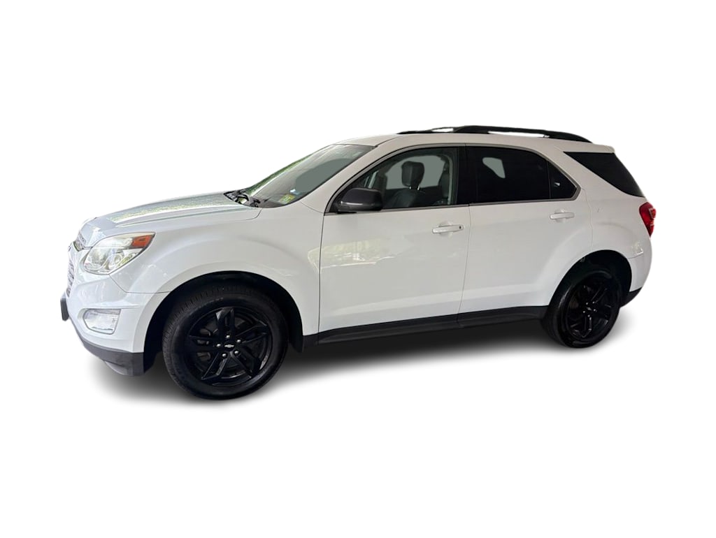 Thumbnail: 2017 Chevrolet Equinox - 3